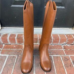 Frye Marrissa Medallion Leather Tall (used like new) boots 9.5